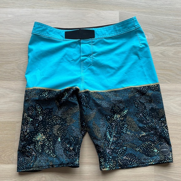 O’Neill Boys HyperFreak Hydro Swim Trunk - Picture 1 of 6